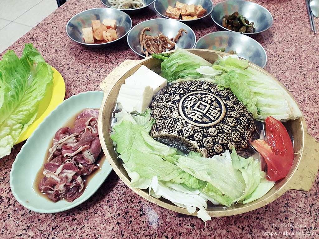 台中韓式料理推薦|品川小吃-價格親民又好吃，座位少記得預約且耐心等候