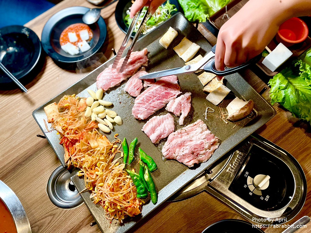 八色烤肉-台中也能吃得到韓國第一品牌的韓式烤肉啦！