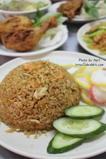 [台中]印尼爪哇美食館WARUNG MAKAN JAWA–來一廣商圈享受印尼小吃之旅吧！@中區 一廣 綠川西街 火車站